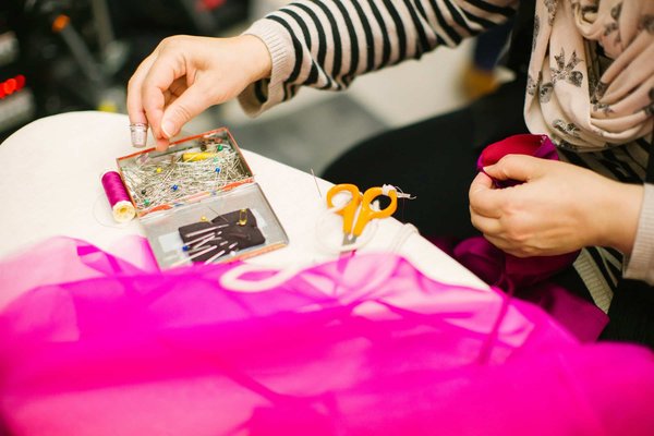 What Are the Challenges and Opportunities for UK Fashion Startups in Sustainable Sourcing?